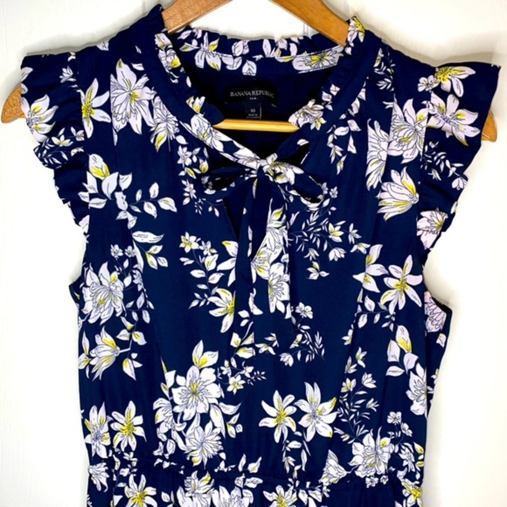 Banana Republic Tie Front Floral Ruffled Midi Dress size 10, Navy Blue Flowy - Picture 2 of 6